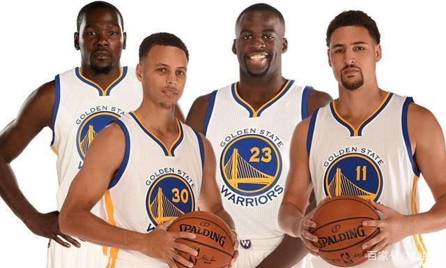 若日尼奥代表弗拉门戈赢下南美解放者杯，生涯再添重要冠军