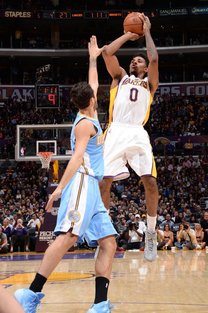 勇夺金靴，法比奥赛后社媒：感谢队友以及每位愿意相信我的人