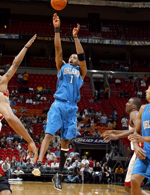 表现出彩！扎卡本场个人数据：1射门1进球，5次关键传球