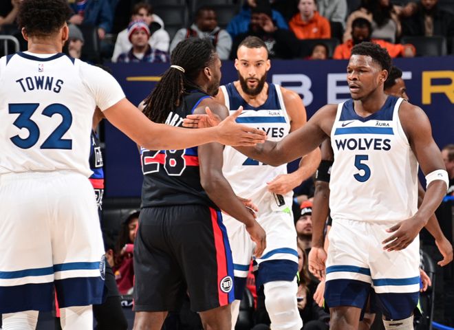 连续92场得分20+，亚历山大追平张伯伦并列历史第2