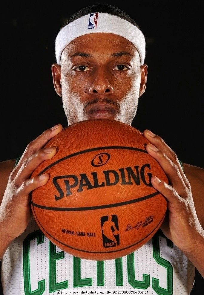 吾米提江：看到冠军奖杯，还是觉得一点也不累、一切都值得