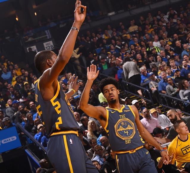 诺奖没要到，特朗普拿了个国际足联和平奖