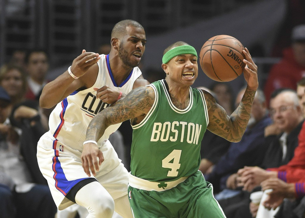 梅州客家因财务危机降级，未能延续奇迹，暴露中国足球现实困境。